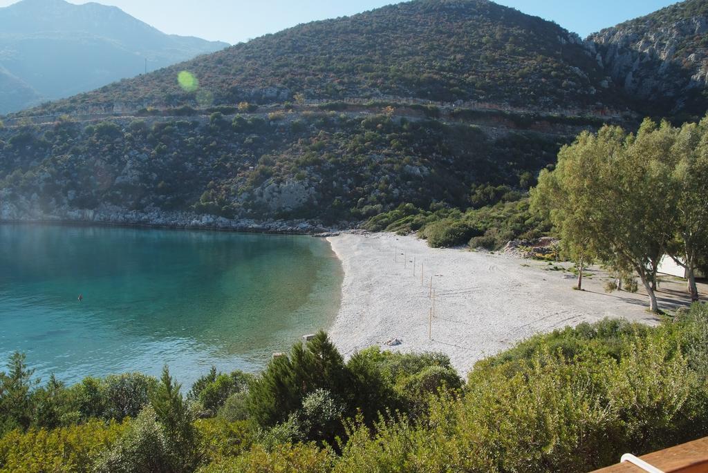 Secret Arcadia Bay - Maisonette Breathtaking Sea & Mountain View-Just On The Beach Agios Andreas  Exterior photo