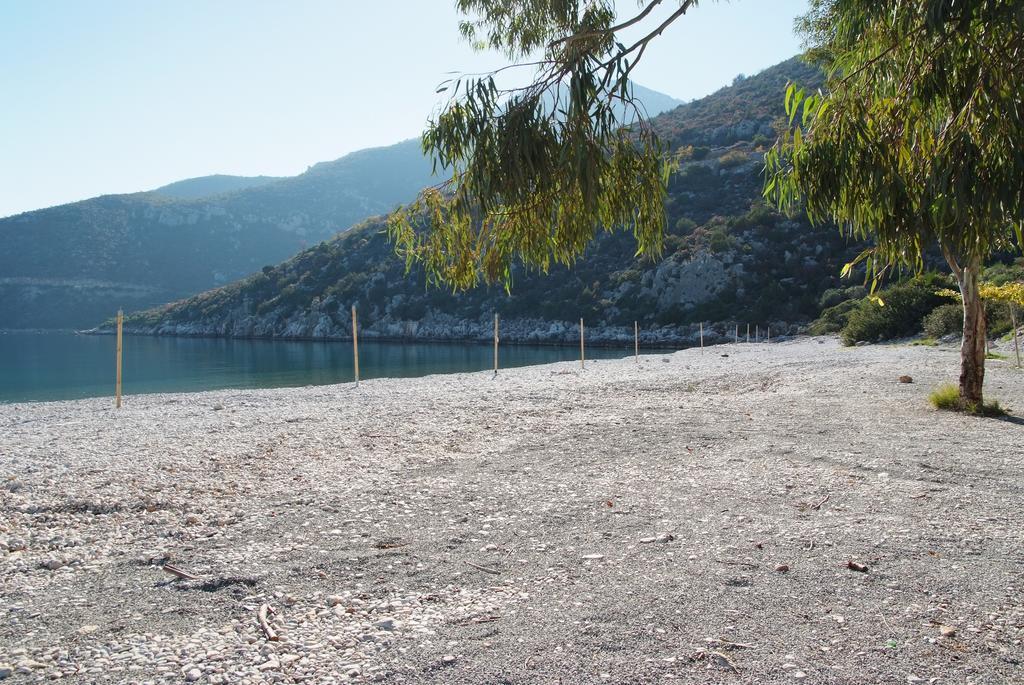 Secret Arcadia Bay - Maisonette Breathtaking Sea & Mountain View-Just On The Beach Agios Andreas  Exterior photo